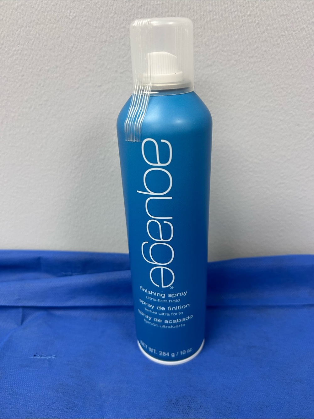 Aqua Bright Blue Finishing Spray
